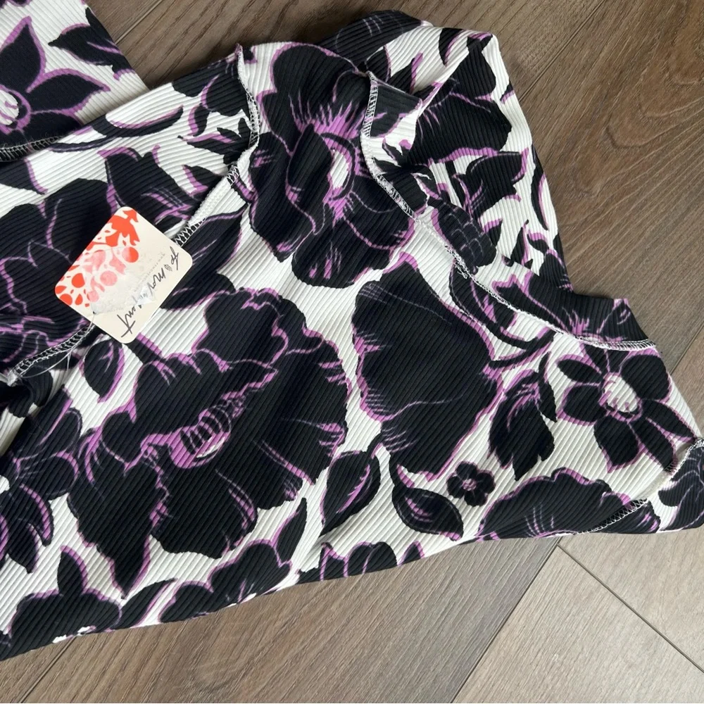 Womens Free People FP Movement Rally Printed Layer Top Purple Floral - Picture 8 of 8